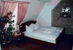 Hotel "Zur Sonne" Querfurt Pokoj fotografie